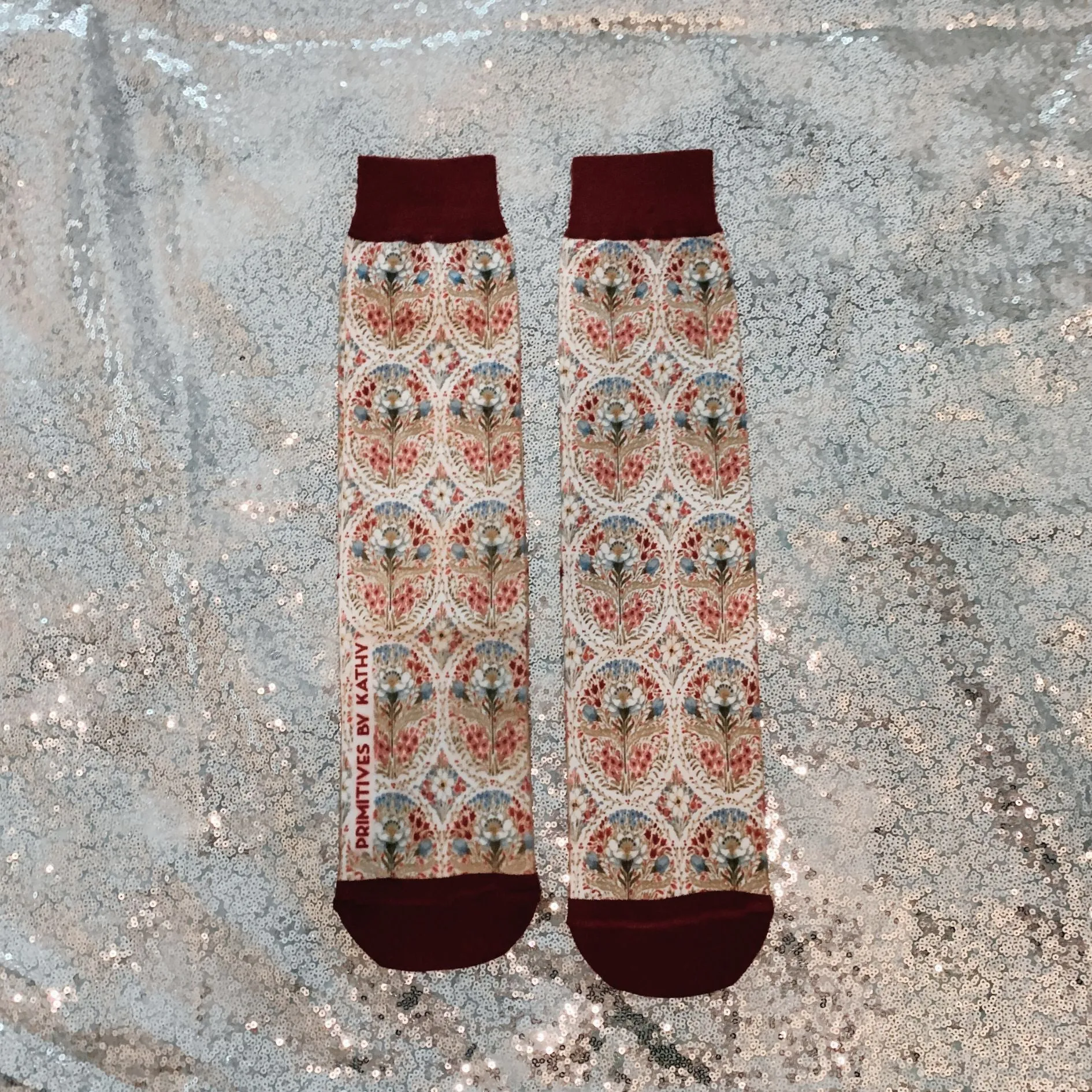 Colorful Farmhouse Floral Socks | Women‘s Novelty Socks