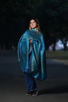 MARINE AQUA BLUE COLOUR FINE WOOL PYRAMID PATTERN SHAWL DEFINES FEMINISM AND ENHANCES SOPHISTICATION